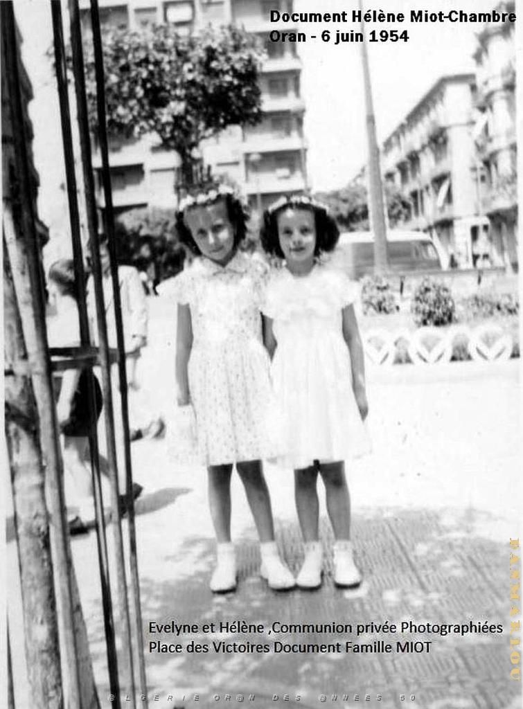 COMMUNIONS ORAN 1954 06 06  MIOT-CHAMBRE (3) .JPG
